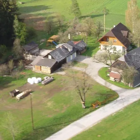 Bio Bauernhof Maurerwolferl Farm stay *