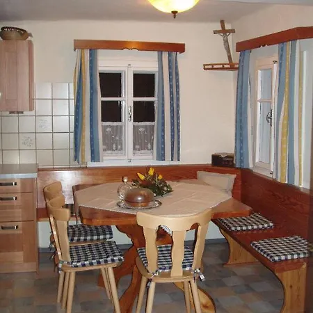 Farm stay Bio Bauernhof Maurerwolferl *